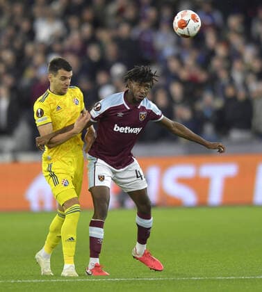 Mandatory Credit: Photo by James GriffithsWest Ham United Shutterstock (12637613ai) Ajibola Alese of West Ham United in action West Ham United v Dinamo Zagreb, UEFA Europa League, Group H, Football, London Stadium, London, UK - 09 Dec 2021 EDITORIAL USE ONLY No use with unauthorised audio, video, data, fixture lists, club league logos or live services. Online in-match use limited to 120 images, no video emulation. No use in betting, games or single club league player publications. West Ham United v Dinamo Zagreb, UEFA Europa League, Group H, Football, London Stadium, London, UK - 09 Dec 2021 EDITORIAL USE ONLY No use with unauthorised audio, video, data, fixture lists, club league logos or live services. Online in-match use limited to 120 images, no video emulation. No use in betting, games or single club league player publications.  Copyright: xJamesxGriffithsWestxHamxUnited Shutterstockx 12637613ai
