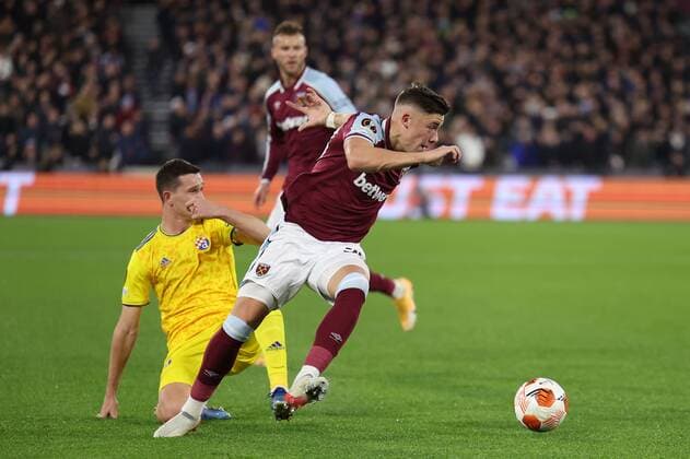 Mandatory Credit: Photo by Simon Dael Shutterstock (12637595aq) Harrison Ashby of West Ham West Ham United v Dinamo Zagreb, UEFA Europa League, Group H, Football, London Stadium, London, UK - 09 Dec 2021 EDITORIAL USE ONLY No use with unauthorised audio, video, data, fixture lists, club league logos or live services. Online in-match use limited to 120 images, no video emulation. No use in betting, games or single club league player publications. West Ham United v Dinamo Zagreb, UEFA Europa League, Group H, Football, London Stadium, London, UK - 09 Dec 2021 EDITORIAL USE ONLY No use with unauthorised audio, video, data, fixture lists, club league logos or live services. Online in-match use limited to 120 images, no video emulation. No use in betting, games or single club league player publications.  Copyright: xSimonxDael Shutterstockx 12637595aq