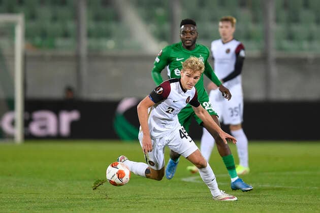 FCM s Gustav Isaksen during the UEFA Europa League Group F football match between PFC Ludogorets and FC Midtjylland on December 9, 2021 at the Ludogorets Arena in Razgrad Photo by Alex Nicodim Ritzau Scanpix, Razgrad  Copyright: RitzauxScanpix AlexxNicodimx spdk20211209-220723-L