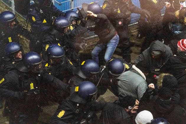 SK Slovan Bratislava fans and police in clash after the match FC Copenhagen meets Slovan Bratislava in Conference League group F, in the Park in Copenhagen, Thursday 9 December 2021, Copenhagen Denmark  Copyright: ClausxBechx cop103 spdk20211209-233504-L