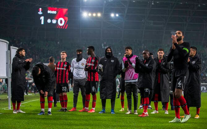 Jonathan Tah, Odilon Kossonou, Moussa Diaby, Daley Sinkgraven, Lucas Alario Ferencvaros vs Bayern Leverkusen, Uefa Europa Leafue, 09 December, 09 12 2021 Ferencvaros vs Bayern Leverkusen, Uefa Europa Leafue, 09 December, 09 12 2021 Budapest Copyright: xEIBNER NikolaxKrsticx EP_EER