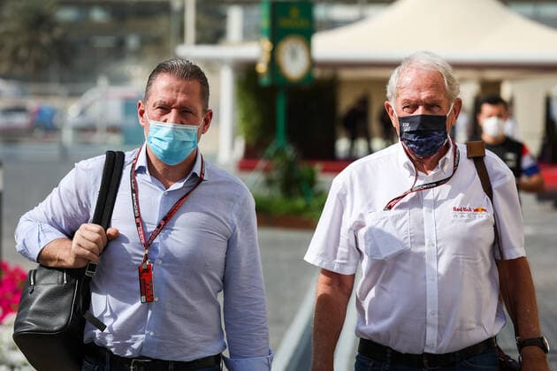 VERSTAPPEN Jos, father of Max, MARKO Helmut (aut), Driversâ¤â ¢ Manager of Red Bull Racing, portrait during the Formula 1 Etihad Airways Abu Dhabi Grand Prix 2021, 22th round of the 2021 FIA Formula One World Championship, WM, Weltmeisterschaft from December 10 to 12, 2021 on the Yas Marina Circuit, in Yas Island, Abu Dhabi - F1 - ABU DHABI GRAND PRIX 2021 DPPI Panoramic 00121045_AV6_5309