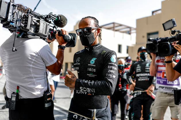 44 Lewis Hamilton GBR, Mercedes AMG Petronas F1 Team , F1 Grand Prix of Abu Dhabi at Yas Marina Circuit on December 10, 2021 in Abu Dhabi, United Arab Emirates Photo by HOCH ZWEI Abu Dhabi United Arab Emirates