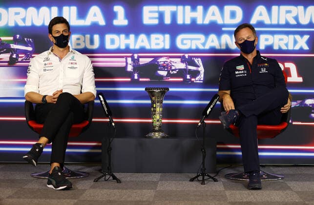 F1 Grand Prix of Abu Dhabi Toto Wolff (AUT, Mercedes-AMG Petronas F1 Team), Christian Horner (GBR, Red Bull Racing), F1 Grand Prix of Abu Dhabi at Yas Marina Circuit on December 10, 2021 in Abu Dhabi, United Arab Emirates. (Photo by Bryn Lennon Getty Images FIA Pool via HOCH ZWEI) Abu Dhabi Yas Marina Circuit United Arab Emirates Poolfoto HOCH ZWEI Pool Getty Images ,EDITORIAL USE ONLY