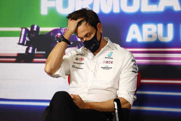 F1 Grand Prix of Abu Dhabi Toto Wolff (AUT, Mercedes-AMG Petronas F1 Team), F1 Grand Prix of Abu Dhabi at Yas Marina Circuit on December 10, 2021 in Abu Dhabi, United Arab Emirates. (Photo by Bryn Lennon Getty Images FIA Pool via HOCH ZWEI) Abu Dhabi Yas Marina Circuit United Arab Emirates Poolfoto HOCH ZWEI Pool Getty Images ,EDITORIAL USE ONLY