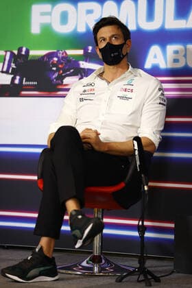 F1 Grand Prix of Abu Dhabi Toto Wolff (AUT, Mercedes-AMG Petronas F1 Team), F1 Grand Prix of Abu Dhabi at Yas Marina Circuit on December 10, 2021 in Abu Dhabi, United Arab Emirates. (Photo by Bryn Lennon Getty Images FIA Pool via HOCH ZWEI) Abu Dhabi Yas Marina Circuit United Arab Emirates Poolfoto HOCH ZWEI Pool Getty Images ,EDITORIAL USE ONLY