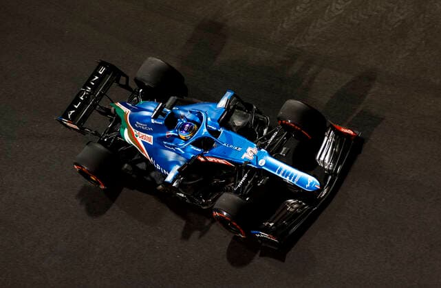 14 Fernando Alonso ESP, Alpine F1 Team , F1 Grand Prix of Abu Dhabi at Yas Marina Circuit on December 10, 2021 in Abu Dhabi, United Arab Emirates Photo by HOCH ZWEI Abu Dhabi United Arab Emirates