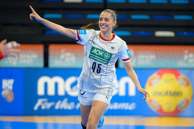 Handball, Womens World Cup, South Korea Germany, Main Round, Group 3, Matchday 2 Johanna Stockschläder Stockschlaeder Germany Neckarsulm Jubel Freude Emotion Granollers Spain