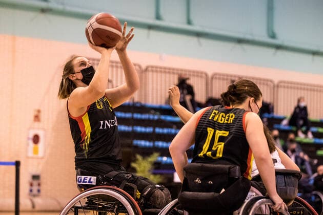 European Championship Wheelchair Basketball 10 12 2021 MADRID, SPAIN 10 December Wheelchair Basketball, Semi Final Great Britain vs Germany Women on Day 7 of the European Championship Wheelchair Basketball on 10 12 2021 at Polid Municipal Francisco Fernandez Ochoa in Madrid, Spain Lena Knippelmeyer Germany, 14 , Valeska Finger Germany, 15 Copyright: xBEAUTIFULxSPORTS Wunderlx