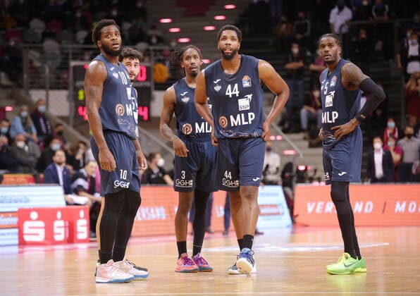 Telekom Baskets Bonn vs MLP Academics Heidelberg easyCredit BBL 1 Bundesliga , Season 2021 2022 , Main Round 10 Matchday
