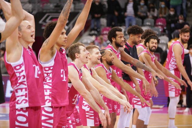 Telekom Baskets Bonn vs MLP Academics Heidelberg easyCredit BBL 1 Bundesliga , 2021 2022 season , Main round 10 matchday