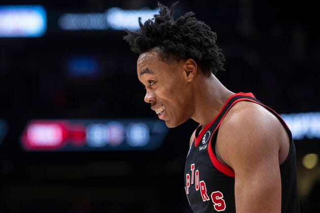 December 10, 2021, Toronto, ON, CAN: Toronto Raptors Scottie Barnes reacts as his team beats New York Knicks 90-87 in NBA, Basketball Herren, USA basketball action in Toronto on Friday, December 10, 2021. Scottie Barnes  - ZUMAc35_ 20211210_zaf_c35_188 Copyright: xChrisxYoungx