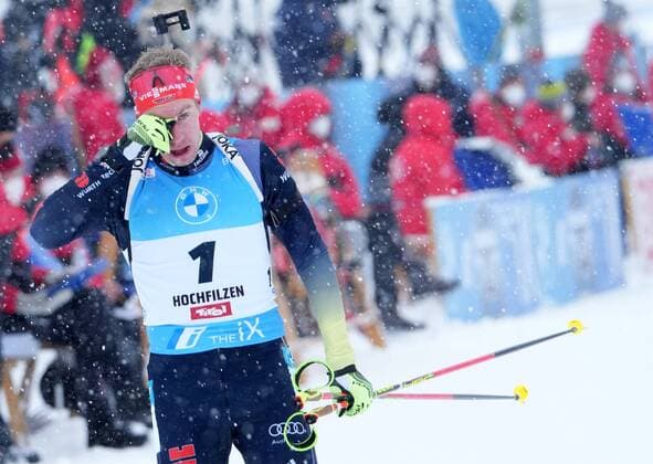 Austria Biathlon World Cup Men 6719283 11.12.2021 Germany s Johannes Kuhn is seen after finishing the men s 12.5 km pursuit event at the Biathlon World Cup in Hochfilzen, Austria. Alexander Vilf Sputnik Hochfilzen Austria  Copyright: xAlexanderxVilfx