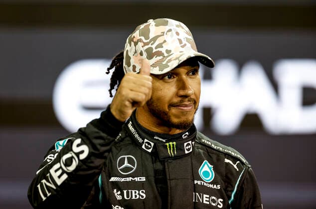 44 Lewis Hamilton GBR, Mercedes AMG Petronas F1 Team , F1 Grand Prix of Abu Dhabi at Yas Marina Circuit on December 11, 2021 in Abu Dhabi, United Arab Emirates Photo by HOCH ZWEI Abu Dhabi United Arab Emirates