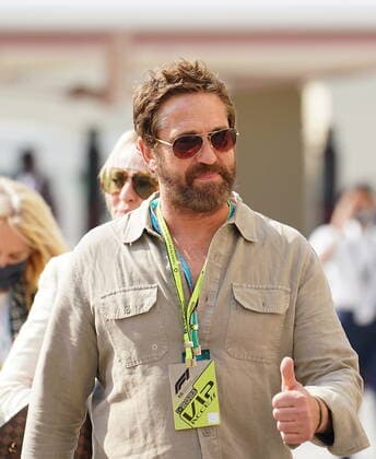 FORMULA 1 ETIHAD AIRWAYS ABU DHABI GRAND PRIX 2021 11 12 2021, Yas Marina Circuit, Abu Dhabi, FORMULA 1 ETIHAD AIRWAYS ABU DHABI GRAND PRIX 2021 , pictured is actor Gerard Butler in the Abu Dhabi paddock. nordphotoxGmbHx xBratic nph00250