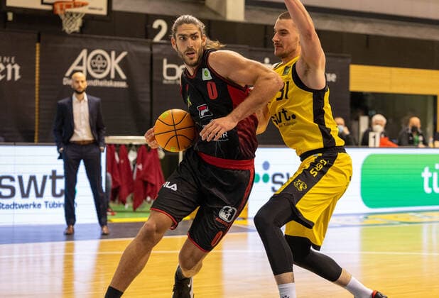 Adam Pechacek Artland Dragons, 0 ¨¨Tigers Tübingen vs Artland Dragons, 2 Basketball, Bundesliga, Pro A, Barmer 2 Basketball, Matchday 13, Season 2021 2022, 11 12 2021, ¨¨ Tigers Tübingen Artland Dragons, Basketball, 2 Bundesliga, Barmer 2 Basketball, Matchday 13, Season 2021 2022, 11 12 2021 Rottenburg. Copyright: xDennisxDuddek xEibnerxPressefotox EP_DDK