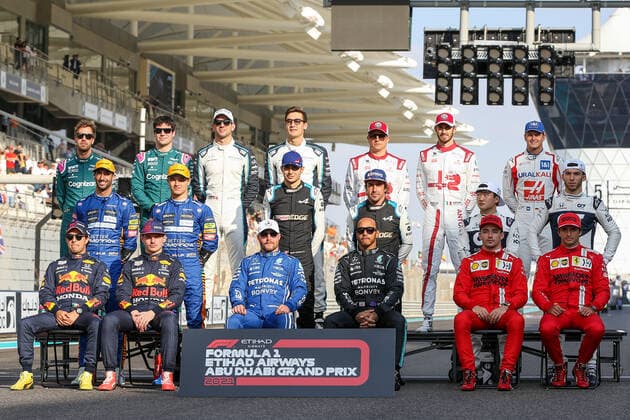 Formula 1, GP UAE in Abu Dhabi, group photo of the drivers for the season finale