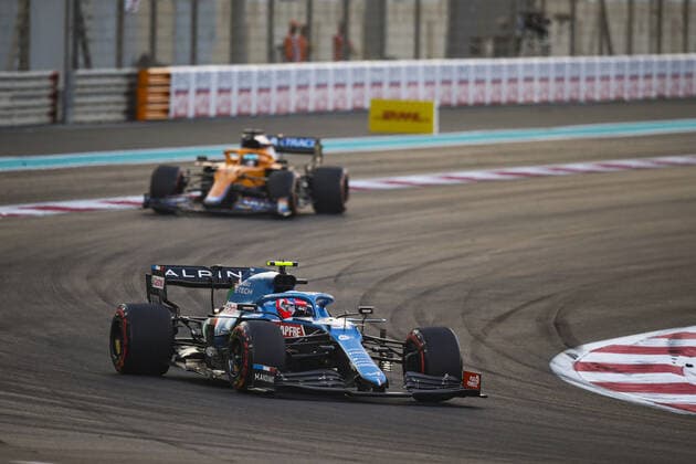 31 OCON Esteban (fra), Alpine F1 A521, action during the Formula 1 Etihad Airways Abu Dhabi Grand Prix 2021, 22th round of the 2021 FIA Formula One World Championship, WM, Weltmeisterschaft from December 10 to 12, 2021 on the Yas Marina Circuit, in Yas Island, Abu Dhabi - F1 - ABU DHABI GRAND PRIX 2021 - RACE DPPI Panoramic  00121046_FGO00541.JPG