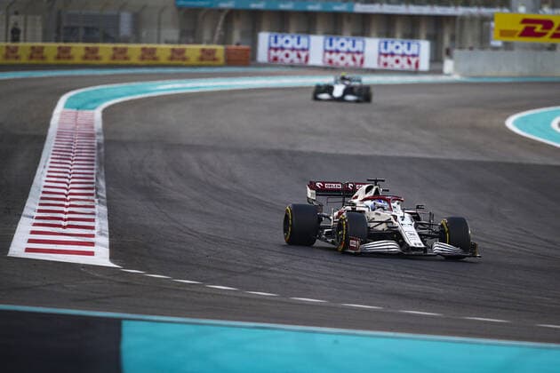 07 RAIKKONEN Kimi (fin), Alfa Romeo Racing ORLEN C41, action during the Formula 1 Etihad Airways Abu Dhabi Grand Prix 2021, 22th round of the 2021 FIA Formula One World Championship, WM, Weltmeisterschaft from December 10 to 12, 2021 on the Yas Marina Circuit, in Yas Island, Abu Dhabi - F1 - ABU DHABI GRAND PRIX 2021 - RACE DPPI Panoramic  00121046_FGO00662.JPG