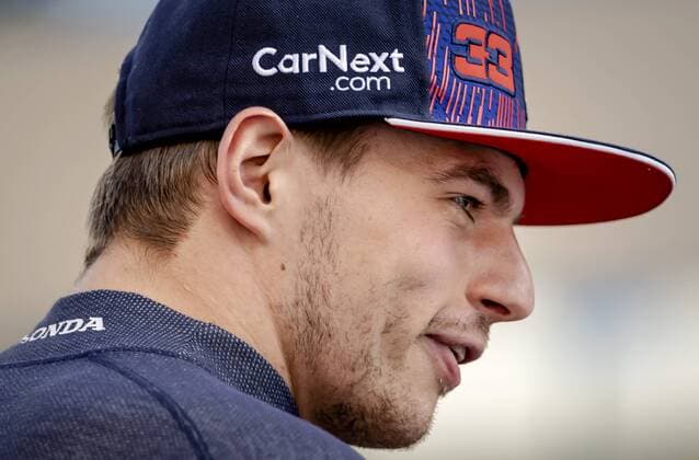 ABU DHABI Max Verstappen of Red Bull Racing during the drivers parade during the Abu Dhabi Grand Prix at Yas Marina Circuit on December 12, 2021 in Abu Dhabi, United Arab Emirates REMKO DE WAAL F1 Grand Prix 2021 xVIxANPxSportx xxANPxIVx 441972044