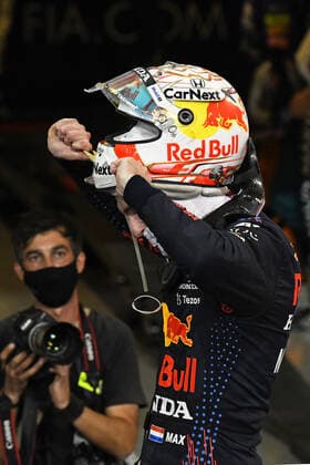 12 12 2021, xekx, Formula 1 FIA, Abu Dhabi Grand Prix 2021 emspor, winner of the race and world champion 2021 Max Verstappen Red Bull Racing, 33 DFL DFB REGULATES PROHIBIT ANY USE OF PHOTOGRAPHS as IMAGE SEQUENCES and or QUASI VIDEO Abu Dhabi eel-fotografie Eberhard Krieger