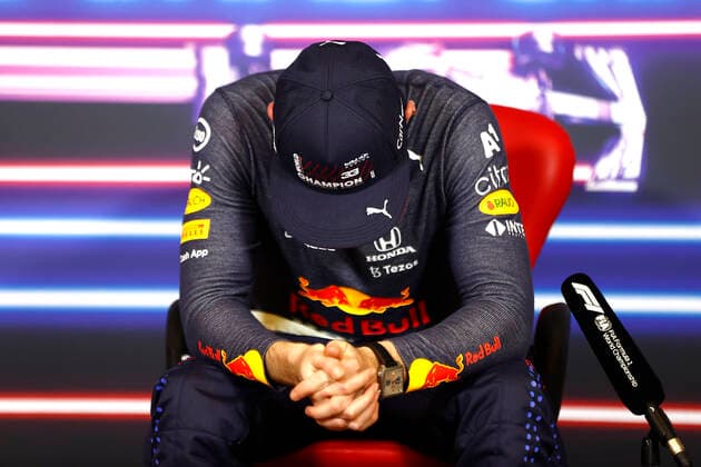F1 Grand Prix of Abu Dhabi 33 Max Verstappen (NED, Red Bull Racing), F1 Grand Prix of Abu Dhabi at Yas Marina Circuit on December 12, 2021 in Abu Dhabi, United Arab Emirates. (Photo by Andy Hone LAT Motorsport Images FIA Pool via HOCH ZWEI) Abu Dhabi United Arab Emirates Poolfoto HOCH ZWEI Pool Motorsport Images ,EDITORIAL USE ONLY