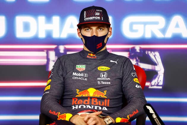 F1 Grand Prix of Abu Dhabi 33 Max Verstappen (NED, Red Bull Racing), F1 Grand Prix of Abu Dhabi at Yas Marina Circuit on December 12, 2021 in Abu Dhabi, United Arab Emirates. (Photo by Andy Hone LAT Motorsport Images FIA Pool via HOCH ZWEI) Abu Dhabi United Arab Emirates Poolfoto HOCH ZWEI Pool Motorsport Images ,EDITORIAL USE ONLY