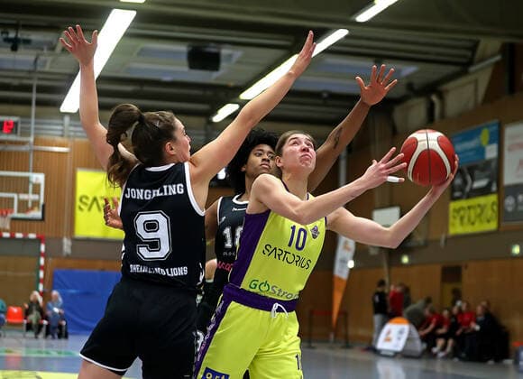 Basketball, Women, 1. BL, Medical Instinct Violets BG 74 - Rheinland Lions