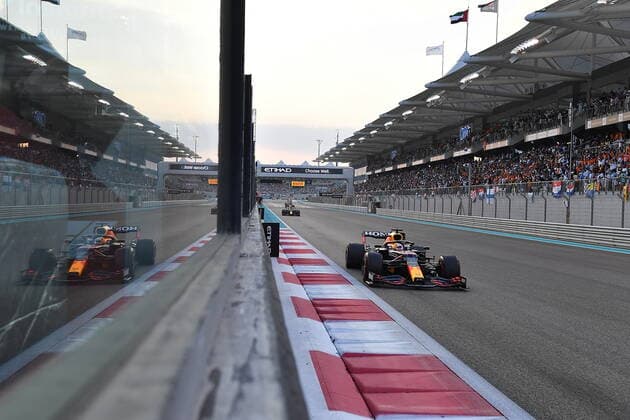 FORMULA 1 ETIHAD AIRWAYS ABU DHABI GRAND PRIX 2021 12 12 2021, Yas Marina Circuit, Abu Dhabi, FORMULA 1 ETIHAD AIRWAYS ABU DHABI GRAND PRIX 2021 , pictured Max Verstappen NEL , Red Bull Racing Honda nordphotoxGmbHx xBratic nph00250