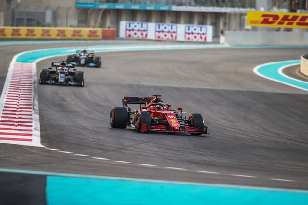 16 LECLERC Charles (mco), Scuderia Ferrari SF21, action during the Formula 1 Etihad Airways Abu Dhabi Grand Prix 2021, 22th round of the 2021 FIA Formula One World Championship, WM, Weltmeisterschaft from December 10 to 12, 2021 on the Yas Marina Circuit, in Yas Island, Abu Dhabi - F1 - ABU DHABI GRAND PRIX 2021 - RACE DPPI Panoramic  20211212_GOODEN_FGO00653