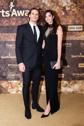 12 12 2021, Zurich, SRF Studio Leutschenbach, Swiss Sports Awards 2021, Swiss national team goalkeeper Yann Sommer with his wife Alina Zurich SRF Studio Leutschenbach Zurich Switzerland  Copyright: xJustPictures.ch DanielaxPorcellix