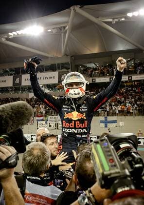 ABU DHABI Max Verstappen of Red Bull Racing after winning the Formula 1 World Championship after the Abu Dhabi Grand Prix at Yas Marina Circuit on December 12, 2021 in Abu Dhabi, United Arab Emirates REMKO DE WAAL F1 Grand Prix 2021 xVIxANPxSportx xxANPxIVx 441986197