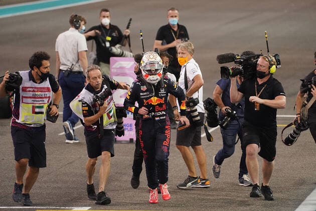 12 12 2021, Yas Marina Circuit, Abu Dhabi, FORMULA 1 ETIHAD AIRWAYS ABU DHABI GRAND PRIX 2021 , pictured The new Formula 1 World Champion Max Verstappen NEL , Red Bull Racing Honda Photo EU Images Abu Dhabi Yas Marina Circuit United Arab Emirates  eu-images-506