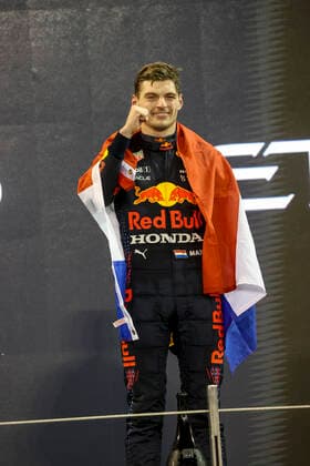 33 Max Verstappen NED, Red Bull Racing , F1 Grand Prix of Abu Dhabi at Yas Marina Circuit on December 12, 2021 in Abu Dhabi, United Arab Emirates Photo by HOCH ZWEI Abu Dhabi United Arab Emirates
