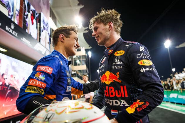 VERSTAPPEN Max (ned), Red Bull Racing Honda RB16B, NORRIS Lando (gbr), McLaren MCL35M, portrait during the Formula 1 Etihad Airways Abu Dhabi Grand Prix 2021, 22th round of the 2021 FIA Formula One World Championship, WM, Weltmeisterschaft from December 10 to 12, 2021 on the Yas Marina Circuit, in Yas Island, Abu Dhabi - F1 - ABU DHABI GRAND PRIX 2021 - RACE DPPI Panoramic  20211212_GOODEN_FGO01239