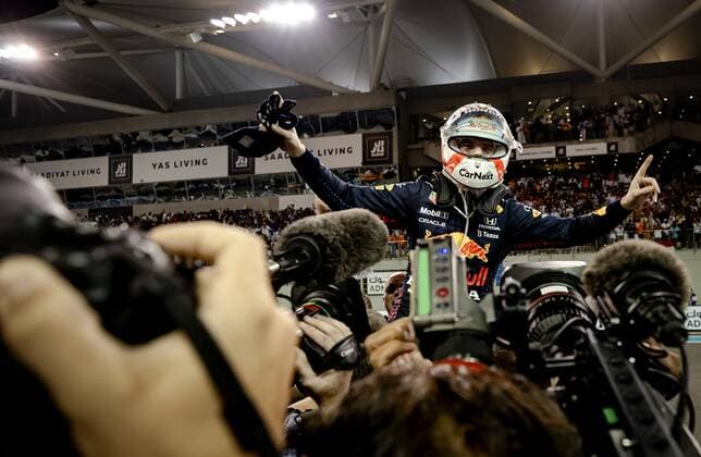 ABU DHABI Max Verstappen of Red Bull Racing after winning the Formula 1 World Championship after the Abu Dhabi Grand Prix at Yas Marina Circuit on December 12, 2021 in Abu Dhabi, United Arab Emirates REMKO DE WAAL F1 Grand Prix 2021 xVIxANPxSportx xxANPxIVx 441983709