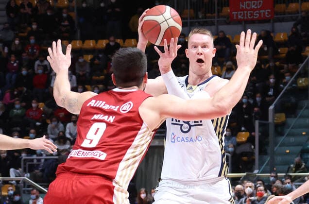 Basketball, Fortitudo Bologna - Allianz Pallacanestro Trieste with Robin Benzing