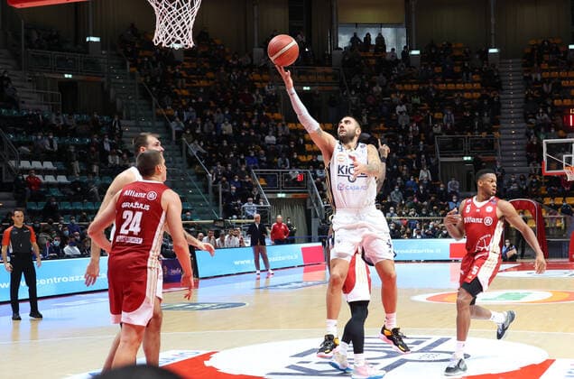 Pietro Aradori (Fortitudo Kigili Bologna) during the series A1 italian LBA basketball championship match Kigili Fortitudo Bologna Vs. Allianz Pallacanestro Trieste at the Paladozza sports palace - Bologna, December 13, 2021 - Photo: Michele Nucci  Copyright: xMichelexNuccix xIPAx xx 0