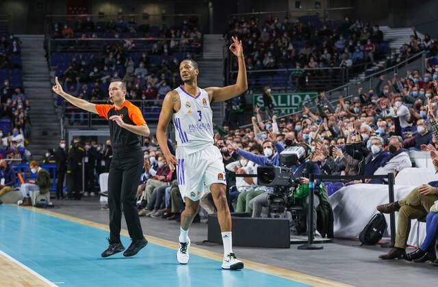 14th December 2021; Wizink Center; Madrid, Spain; Turkish Airlines Euroleague Basketball , Real Madrid versus Alba Berlin; Anthony Randolph (Real Madrid Baloncesto)& xa0;celebrating scoring three points  ActionPlus12348142 AgenciaLOF