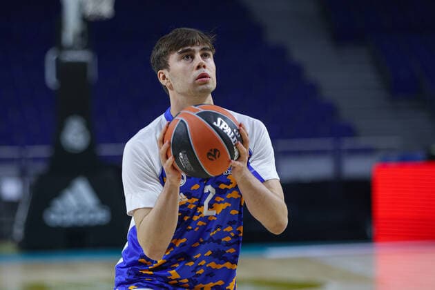 14th December 2021; Wizink Center; Madrid, Spain; Turkish Airlines Euroleague Basketball , Real Madrid versus Alba Berlin; Juan Nunez (Real Madrid Baloncesto) looks for a jumps shot  ActionPlus12348132 AgenciaLOF