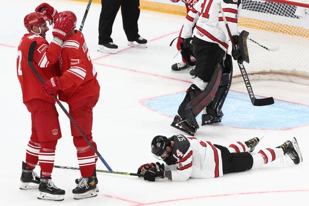 MOSCOW, RUSSIA â€“ DECEMBER 15, 2021: Russia s Artyom Anisimov and Yegor Korshkov (L-R) celebrate scoring in their 2021 22 Euro Hockey Tour Channel One Cup Ice hockey, Eishockey match against Canada at the CSKA Arena. Valery Sharifulin TASS  TS11BE6A