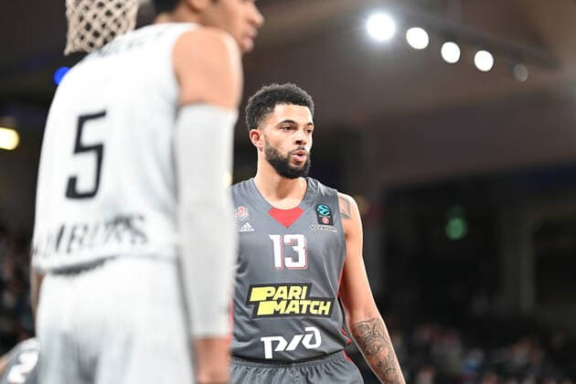 Basketball I Mens I 2021 2022 Season I EuroCup I Matchday 7 I Hamburg Towers Lokomotiv Kuban Krasnodar I 15 12 2021 Darius Thompson 13, Lokomotive Kuban Krasnodar Hamburg Wilhelmsburg edel optics de Arena Hamburg Germany. Copyright: xLobeca Schlikisx