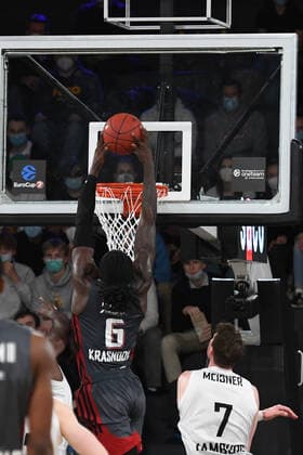 Basketball I Mens I 2021 2022 Season I Eurocup I Matchday 7 I Hamburg Towers LOKOMOTIV KUBAN KRASNODAR I 15 12 2021 JOHNATHAN MOTLEY 6, Center, LOKOMOTIV KUBAN KRASNODAR Hamburg edel optics de Arena Hamburg Germany. Copyright: xLobeca Hannigx