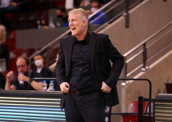 Ludwigsburg , Basketball easycredit BBL Bundesliga , MHP Riesen Ludwigsburg vs Frankfurt Skyliners , Coach John Patrick Ludwigsburg