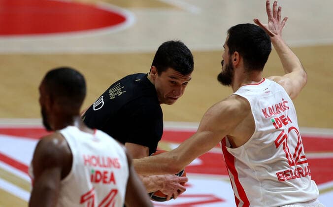 17.12.2021 Belgrade(Serbia) KK Crvena Zvezda(BC Red Star)-FC Bayern München Basketball GmbH Euroleague men s basketball Vladimir Lucic(C) Bayern München,Nikola Kalinic(R) Crvena Zvezda(Red Star) :S.Sandic