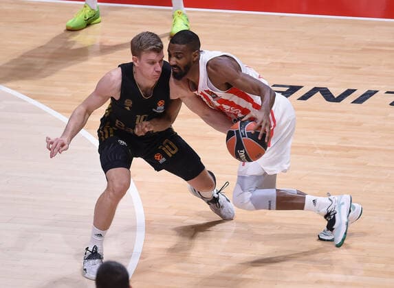 JARAMAZ OGNJEN, Crvena Zvezda mts Belgrade vs FC Bayern Munich, Euroleague, 17 December, 17 12 2021 Crvena Zvezda mts Belgrade vs FC Bayern Munich, Euroleague, 17 December, 17 12 2021 Belgrade Copyright: xEIBNER NikolaxKrsticx EP_EER