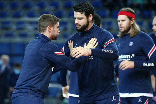 Elohim Prandi (Paris Saint-Germain) HANDBALL : Paris Saint-Germain HB vs Chambery Savoie Mont-Blanc HB - Coupe de la ligue - Demi-Finale - 18 12 2021 KevinDomas Panoramic 