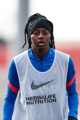 December 18, 2021, ALCALA DE HENARES, MADRID, SPAIN: Aissatou Tounkara of Atletico de Madrid warms up during the Spanish Womenâ€⠢s League, Liga Iberdrola, football match played between Atletico de Madrid and Real Betis Balompie at Centro Deportivo Wanda on December 18, 2021, in Alcala de Henares, Madrid, Spain. ALCALA DE HENARES SPAIN - ZUMAa181 20211218_zaa_a181_043 Copyright: xOscarxJ.xBarrosox