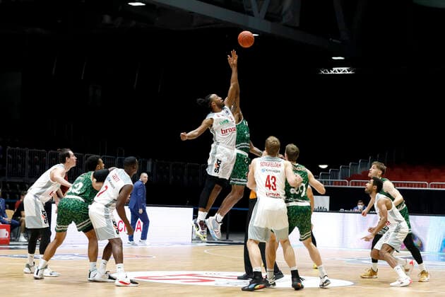 Basketball, BBL, Niners Chemnitz - Brose Bamberg