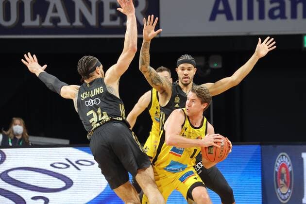 Ludwigsburgs 1 HULLS basketball, FC Bayern Ludwigsburg, on 19 12 2021, Basketball Bundesliga, FC Bayern Munich basketball MHP Riesen Ludwigsburg, 2021 2022 season, in Munich, A U D I D O M E, Germany Source Copyright Credit Oryk HAIST. xx